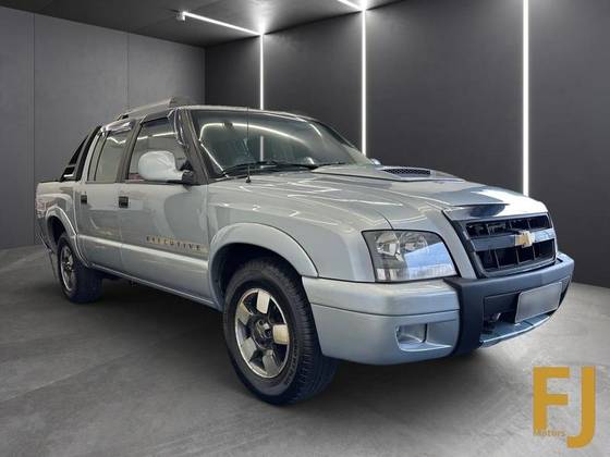 CHEVROLET S10 2.8 EXECUTIVE 4X4 CD 12V TURBO ELECTRONIC INTERCOOLER DIESEL 4P MANUAL